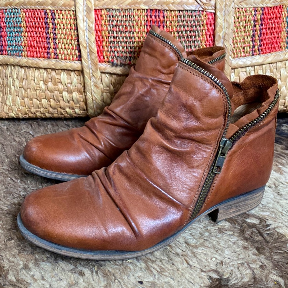 Miz Mooz Luna size 6